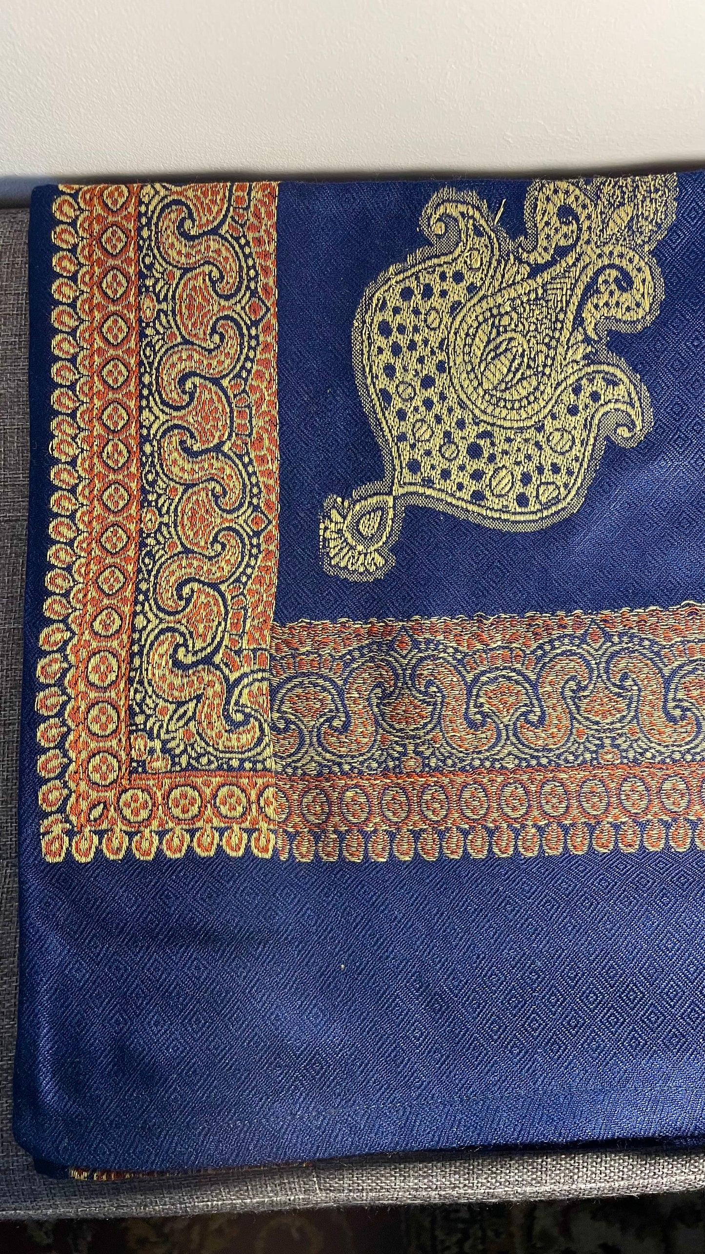 Dark blue Yemeni Shemagh