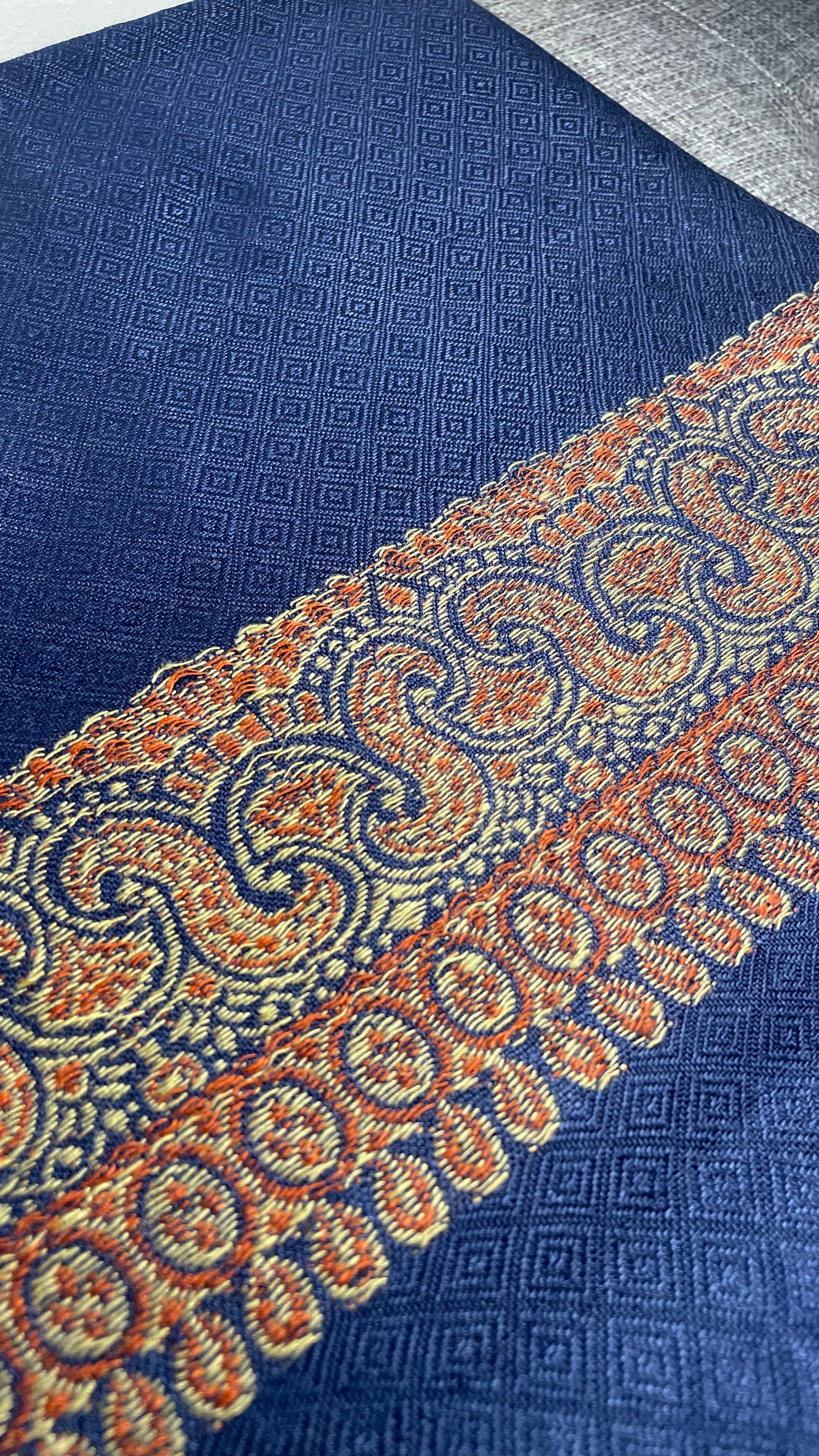 Dark blue Yemeni Shemagh